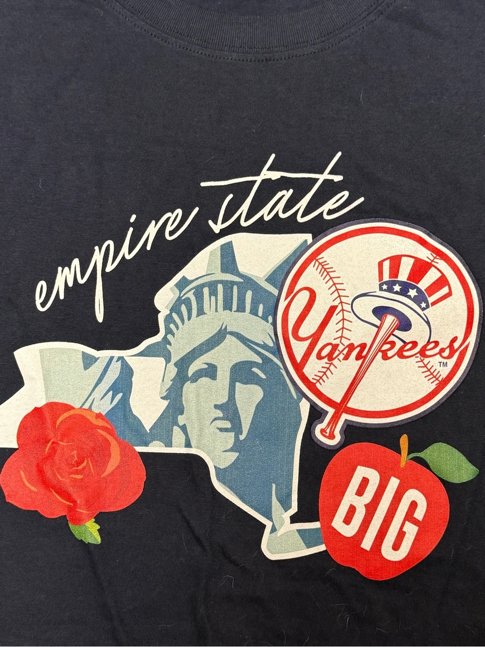 New Era Blue Empire State Yankees Graphic Tee with Red Accents